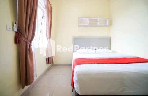 Jakarta Utara Hotel | Family-Friendly Indah Residence Syariah Mitra RedDoorz