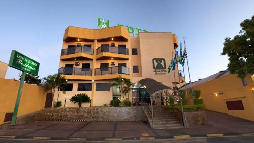 Sao Carlos Hotel | Indaiá Hotel Residence: Family-Friendly Stay with Dining