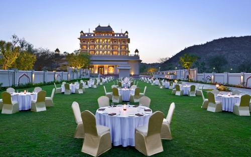 Amer Hotel | Elegant Indana Palace Jaipur: Spa & Ocean View Retreat