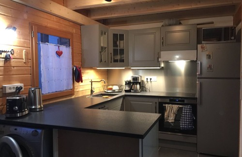 Saint-Francois-Longchamp Ski Chalet | Chalet Col de la Madeleine: Highly Rated & Pet Friendly Stay