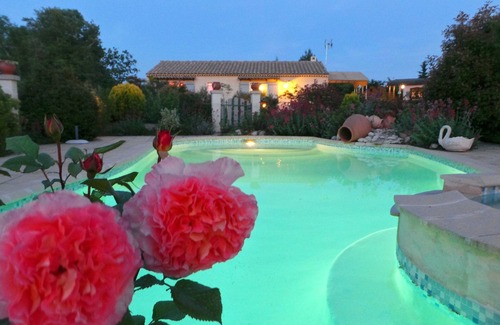 Saint-Saturnin-les-Apt Villa | Private Villa with Pool in Luberon - Rated 10/10 by Guests
