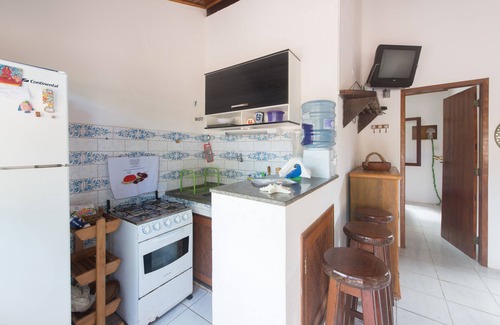Joao Fernandes House | Cozy House Just Steps from Orla Bardot Beach