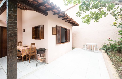 Joao Fernandes House | Cozy House Just Steps from Orla Bardot Beach