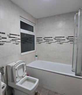 Reading House | Independent specious 5 BHK with 3 bathrooms with Toilet