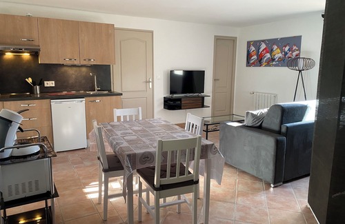Vidauban Villa | Charming Oceanfront Studio for 2-3 Guests, Rated 9.6/10