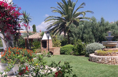El Perello Villa | Ideal Villa with Pool, Beach Access & 10/10 Guest Rating