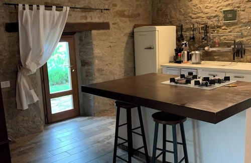 Modigliana Villa | Villa Podere Quartarola: Pet-Friendly Getaway with Pool