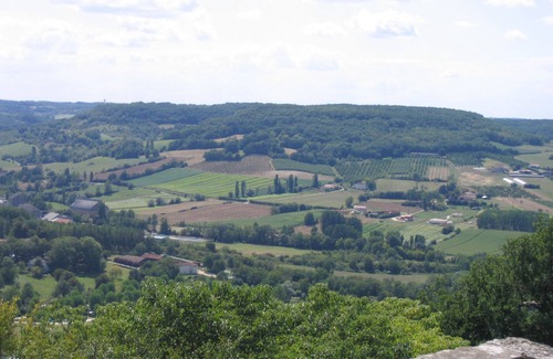 Cauzac House | Independent Villa with Private Pool & Spa for Memorable Getaways