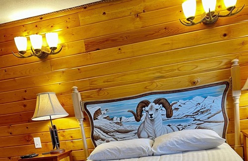 Indian Cabin | Exceptional Indian Cabin Near Alyeska with Kitchen Access