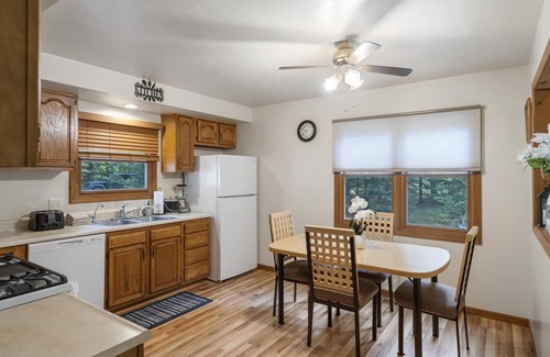 Indian River House | Cozy Indian River Home Near Nature with Breakfast Included
