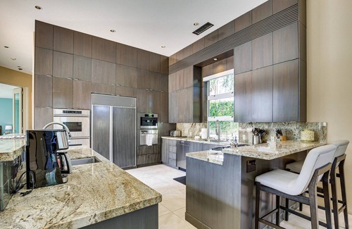 Indian Wells Villa | Experience Indian Wells Country Club with Mountain Views & Pool