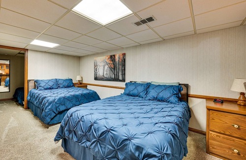 Saint Anthony Apartment | Indiana Studio 6: Top-Rated Retreat Near Downtown Huntingburg
