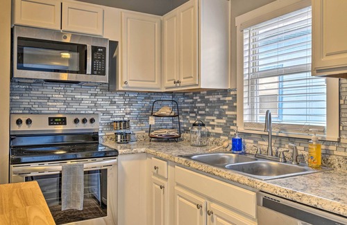 Indianapolis House | Relaxing Indianapolis Home Near Vibrant Fountain Square