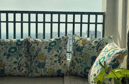 Noida Apartment | Indigo by Grehstay: Cozy 1BHK Serviced Apartment