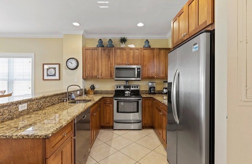 Indigo Reef Marina Homes House | Indigo Reef #50: Waterfront Retreat with Boat Slip & Pool