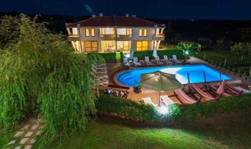 Pismenovo House | Indigo Villas with Oceanfront Views and Pet-Friendly Stay