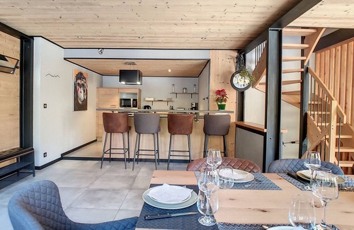 Saint-Jean-dʼAulps Ski Chalet | Unforgettable Individual Chalet Bas Thex with Breakfast & Kitchen