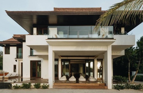 Great Cruz Bay Villa | Indo House St. John: Pet & Child Friendly Retreat