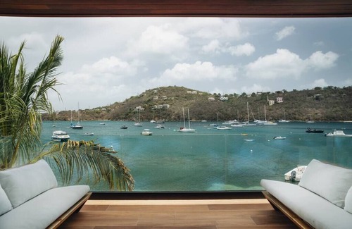 Great Cruz Bay Villa | Indo House St. John: Pet & Child Friendly Retreat