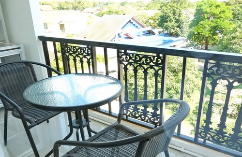 Chang Phueak Apartment | Indochine Residences: Comfortable 4 Bed Suites with Breakfast
