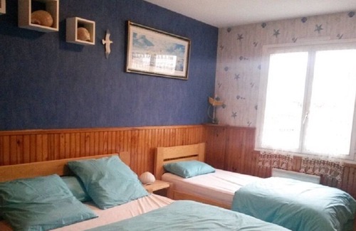 LʼIle-dʼOlonne House | Guest Rated: Indoor Heated Swimming Pool House Retreat