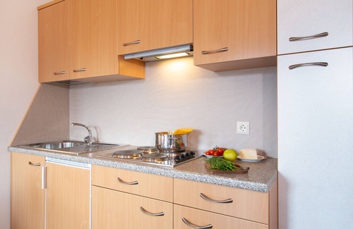 Sluderno Apartment | Cozy Indoor Pool Apartment with Panoramic Mountain Views