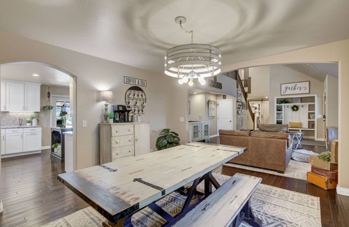 Loveland House | Relaxing Getaway with Indoor Pool & Hot Tub on Golf Course