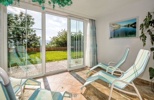 Verano Apartment | Relaxing Retreat with Indoor Pool and Sauna Experience