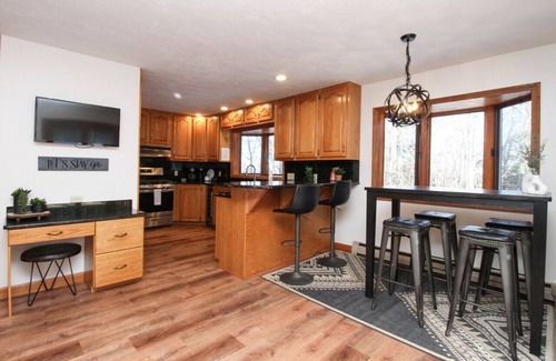 Madison Villa | Tranquil Mountain Retreat with Pool and Breathtaking Views
