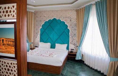 Morena Hotel | Indralok Palace Hotel and Resort: Enjoy Breakfast & Family Fun