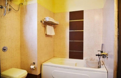 Dalhousie Hotel | Discover Indraprastha Resort Dalhousie: Spa & Family Fun