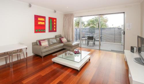 Mildura Central Business District Apartment | Family-Friendly Indulge Apartments in Langtree - 4 Stars