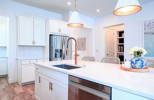 Rural Estates House | Experience Comfort with Pool & Spa Near Vibrant Naples