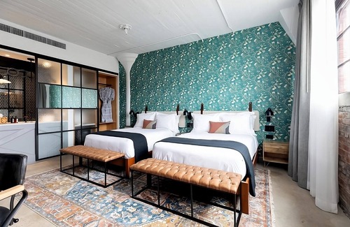 South Main Historic District Hotel | Experience an Unforgettable Family-Friendly Getaway Today!