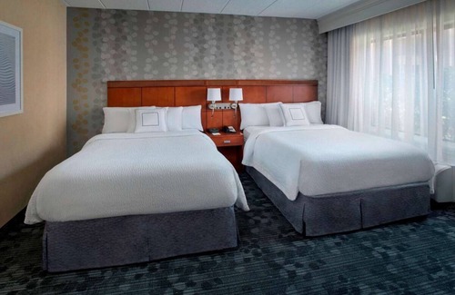 Foxboro Hotel | Experience Comfort and Convenience Near Borderland State Park!
