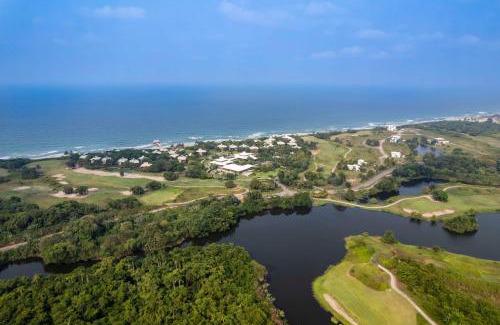 Tela Resort | Beachfront Indura Beach & Golf Resort: 4-Star Guest Favorite