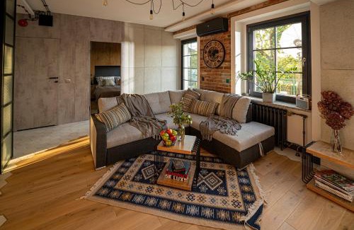 Opole Apartment | Stylish Industrial Apartment in Opole - Rated 10/10!