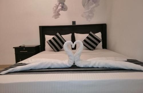 Udawalawa House | Induwara Safari Resort: Rated 10/10 with Family-Friendly Perks