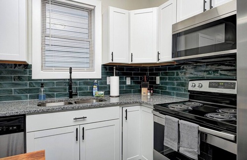 Fountain Square House | Indy House of Music: Family-Friendly Stay in Fountain Square
