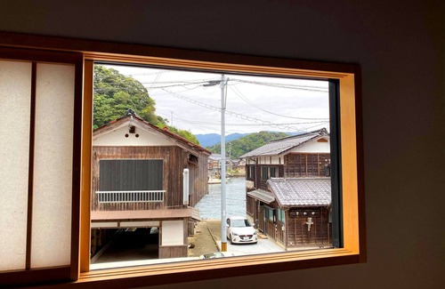 Ineno Funaya Condo | Discover Ine Ebisuya Chitose with Breakfast & Family Amenities