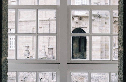 Santiago de Compostela Historic Centre Apartment | Relax at Inferniño Apartments: Comfort with Spa & Breakfast