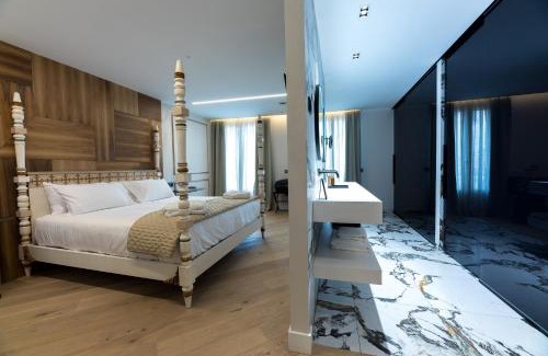 Siguenza Hotel | Elegance at INFINITVM: Oceanfront Retreat with Spa & Pool