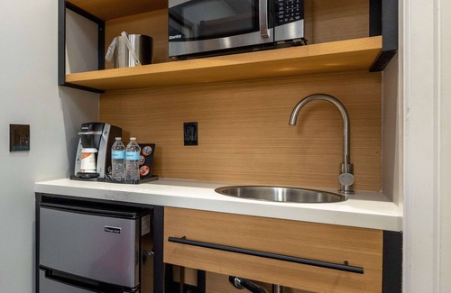 Marina District Hotel | Eco-Friendly Infinity Hotel San Francisco: A Guest Favorite