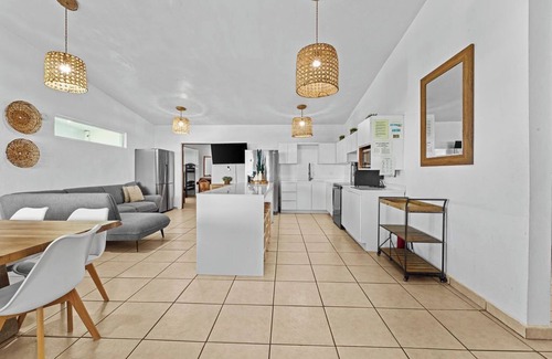 Villa Borinquen House | Ocean View Getaway with Infinity Pool, 5 Min to Beach
