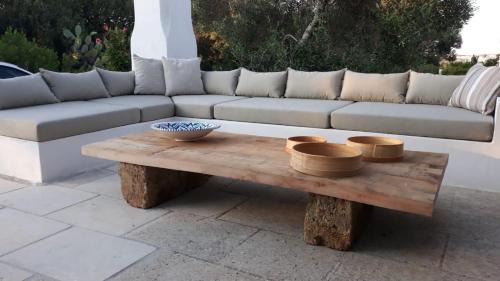 Castrignano del Capo Villa | Elegant Infinity Pool Villa with Ocean View and Pet-Friendly