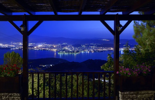 Ligiades Villa | Experience Infinity Villa in Ioannina with Spa and Hot Tub
