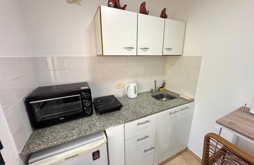 Colon Apartment | Oceanfront Ingá Puerto Colón: Guest Rated 9.6/10