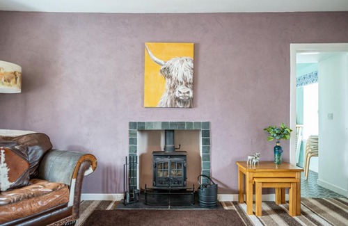 Kirkcudbright House | Family-Friendly Ingleston Farm Cottages No 2 Awaits You