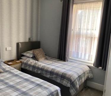 Sandown Bed & Breakfast | Oceanfront Inglewood Guest House - Rated 10/10 by Guests