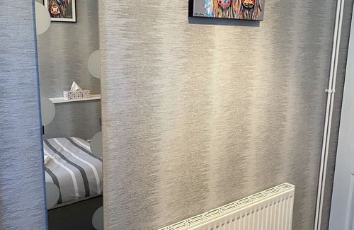 Sandown House | Inglewood Guesthouse: Highly Rated with Family-Friendly Perks